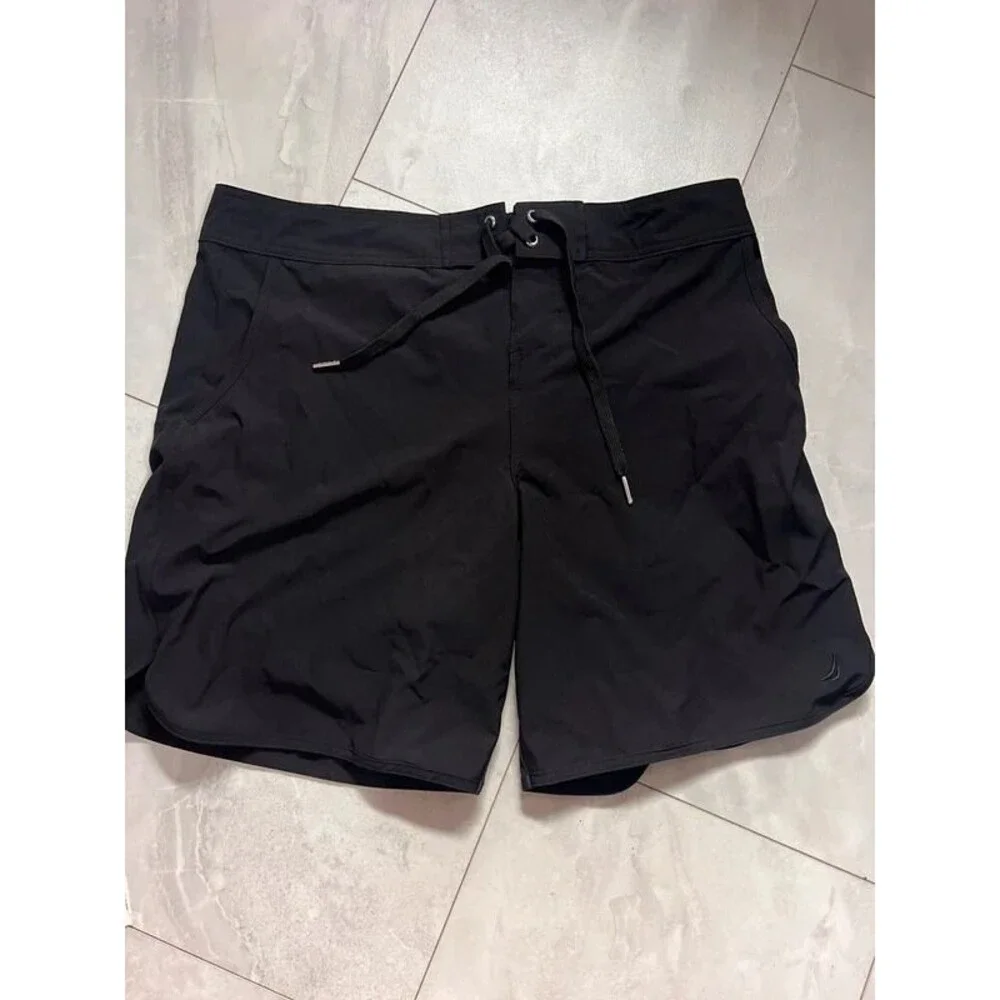 Nautica men’s swim shorts medium